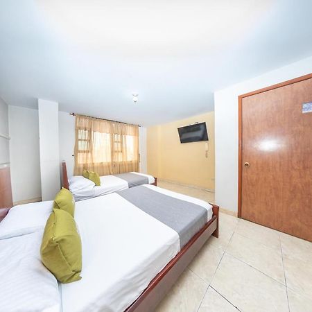 Hotel Home Bioma 1010 Богота Екстериор снимка