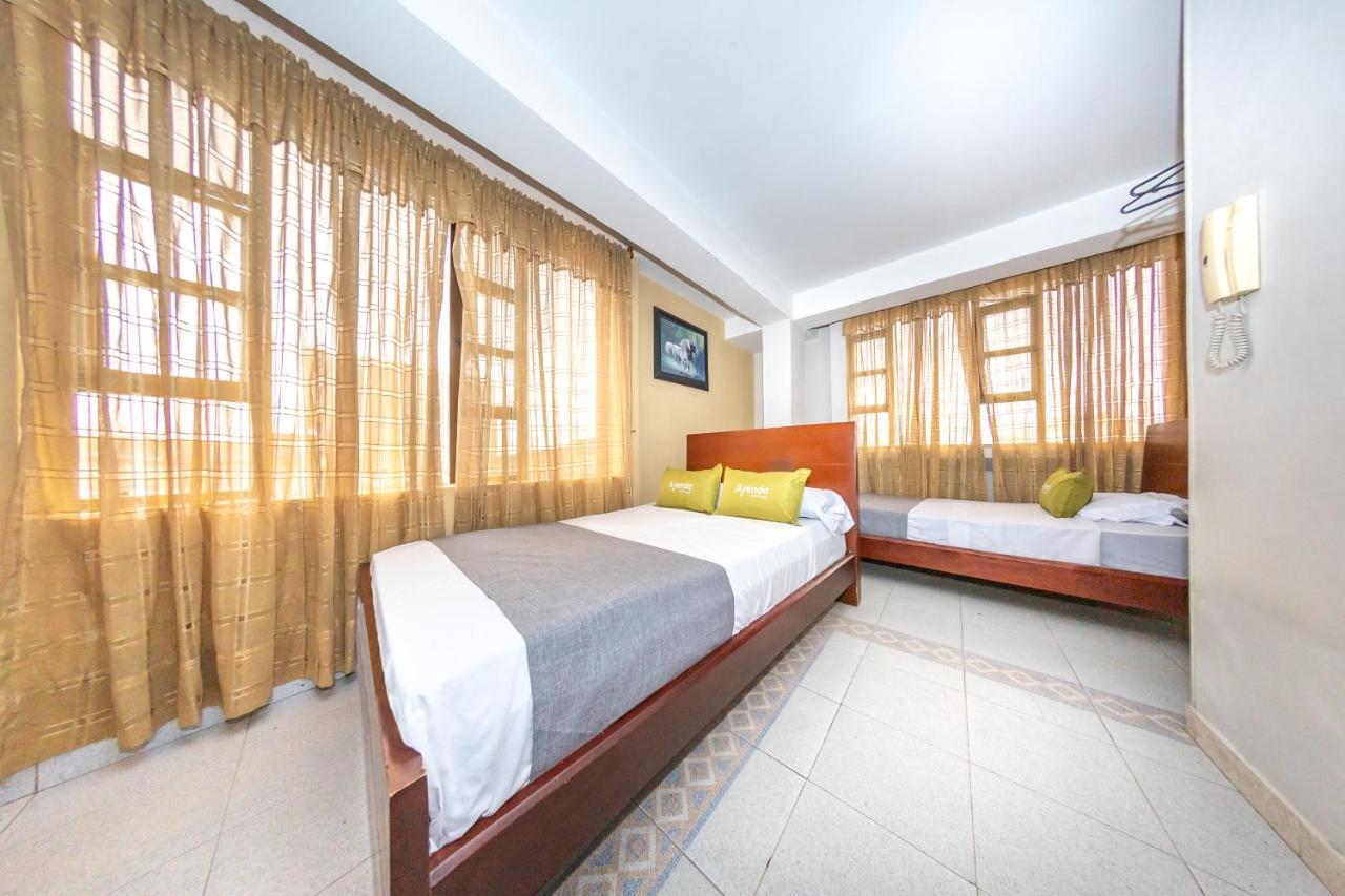 Hotel Home Bioma 1010 Богота Екстериор снимка