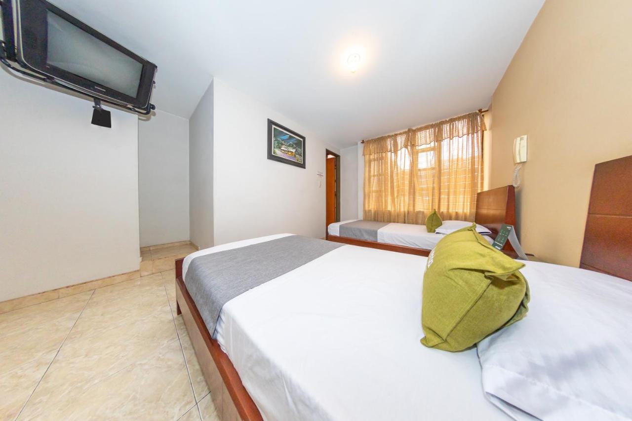 Hotel Home Bioma 1010 Богота Екстериор снимка